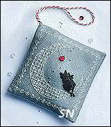 Cotton Pixels Moon Cats - click for more