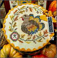 Quaint Rose Needlearts Pin Drum Shortie #11 Turkey - click for more